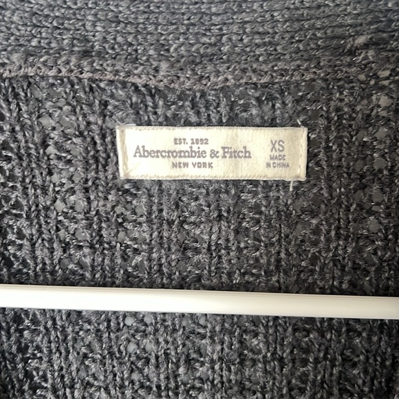 Women’s x-small cardigan - Picture 2 of 2